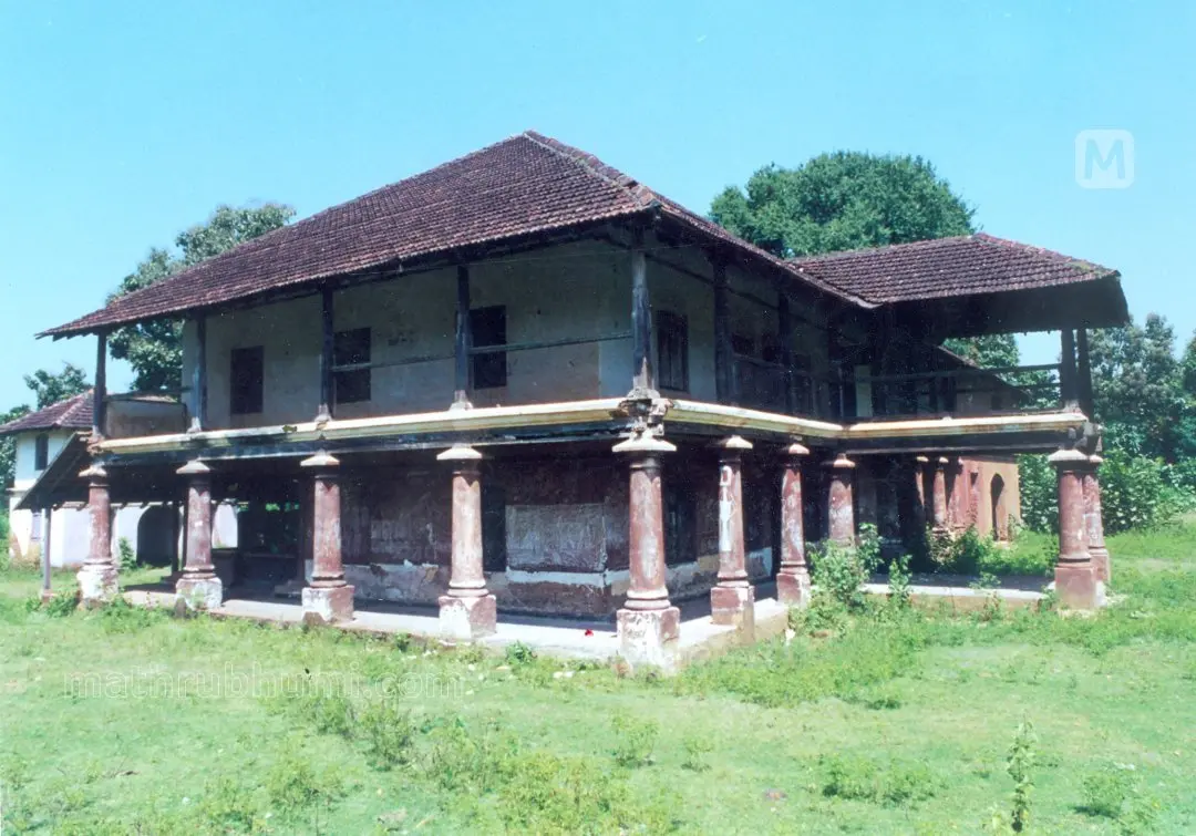 കവളപ്പാറ കൊട്ടാരം