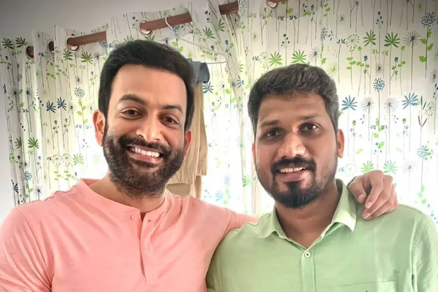 എആർഎം റിലീസിന് ആവശ്യമായി വന്നത് കോടികൾ, ഒറ്റ ഫോൺകോളിൽ സഹായിച്ചത് പൃഥ്വിരാജ്- ലിസ്റ്റിൻ സ്റ്റീഫൻ