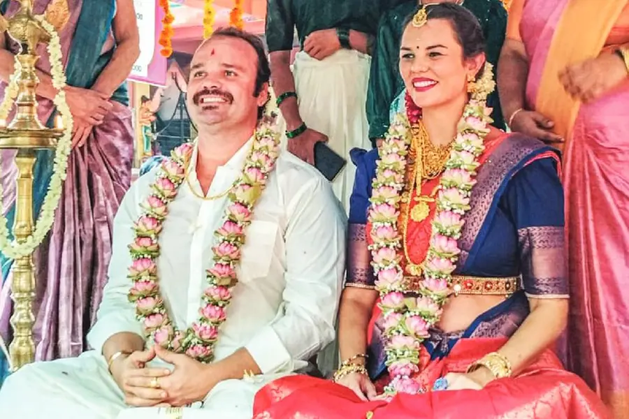 കളരി പഠിക്കാൻ കേരളത്തിലെത്തി, ഒടുവിൽ വിവാഹവും ഇവിടെ; കാമിലയ്ക്കും ഡൊമിനിക്കിനും പ്രണയസാഫല്യം