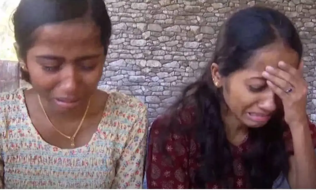 കൊല്ലപ്പെട്ട സുധാകരന്റെ മക്കൾ അതുല്യയും അഖിലയും