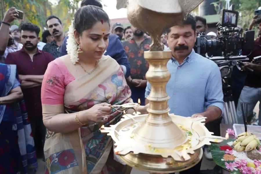 നായകന്മാരായി മാധവ് സുരേഷും സൈജു കുറുപ്പും ഷൈന് ടോം ചാക്കോയും; 'അങ്കം അട്ടഹാസം' ചിത്രീകരണം തുടങ്ങി