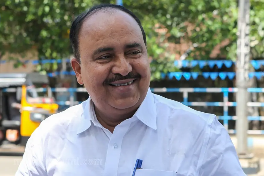 'പാർട്ടിവിരുദ്ധ നിലപാട് അവസാനിപ്പിക്കണം'; ഐഎൻടിയുസി നേതാവ് ആർ. ചന്ദ്രശേഖരന് KPCC താക്കീത്