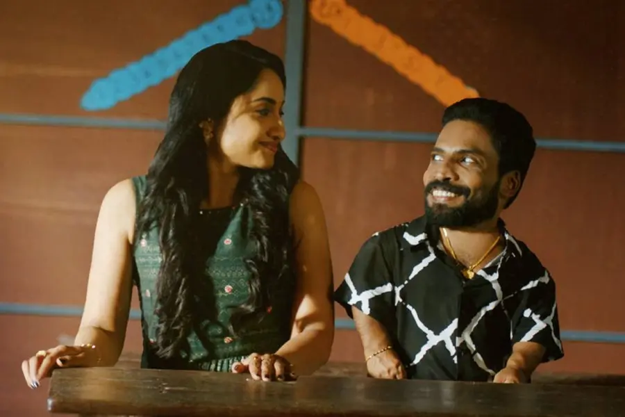 വീണ്ടും നായകനായി ഗിന്നസ് പക്രു; 916 കുഞ്ഞൂട്ടനിലെ ആദ്യ ഗാനം റിലീസായി