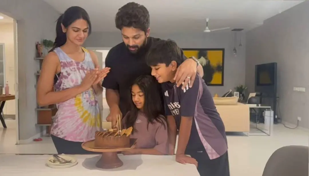 അല്ലു അര്ജുന് കുടുംബത്തോടൊപ്പം പിറന്നാള് ആഘോഷിക്കുന്നു | Photo: Instagram/ Allu Sneha Reddy