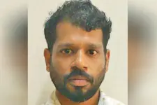 കുടുബവഴക്ക്: അമ്മയെ വെട്ടിപ്പരിക്കേല്‍പിച്ച യുവാവിന് നാലുവര്‍ഷം കഠിനതടവും കാല്‍ലക്ഷം പിഴയും