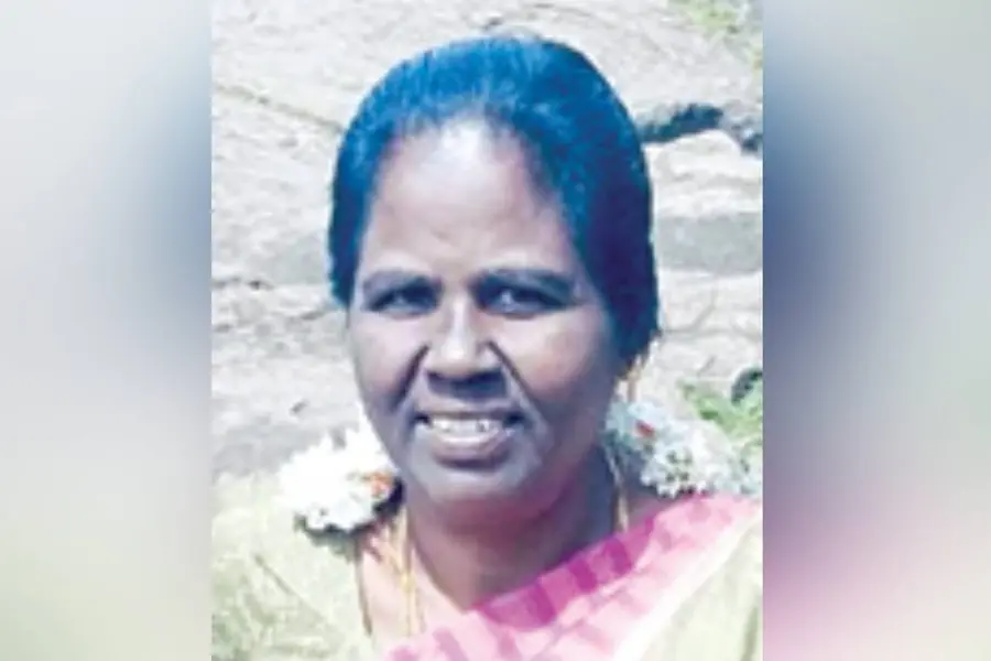 മസിനഗുഡിയില് സ്കൂട്ടര് യാത്രക്കാർക്ക് നേരേ കാട്ടാന ആക്രമണം; സ്ത്രീ മരിച്ചു, ഭർത്താവ് ചികിത്സയിൽ