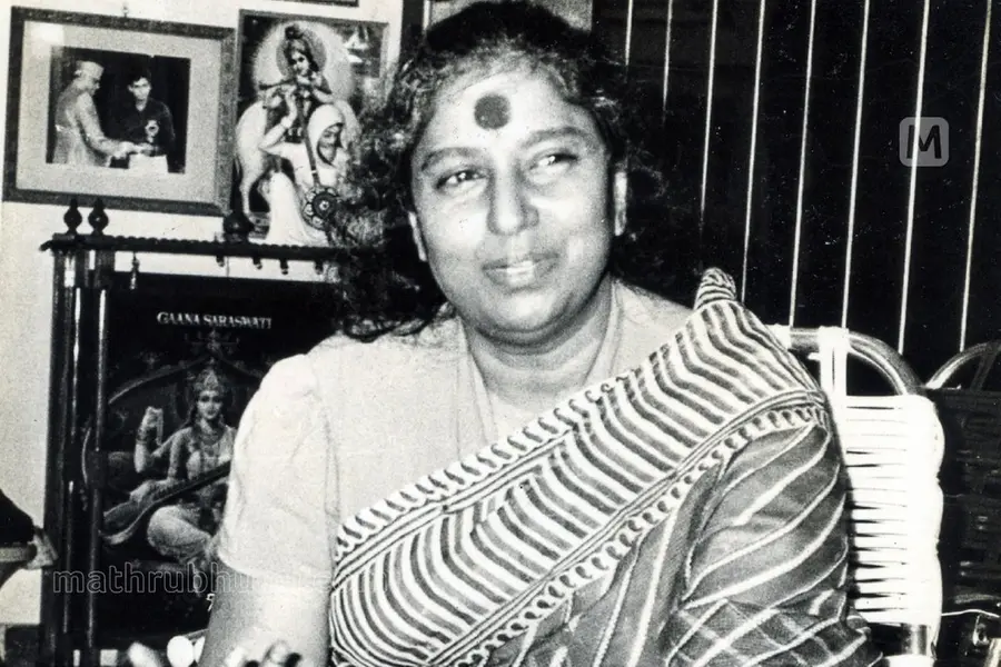 'ഓരോ തവണയും അത് പാടുമ്പോൾ മനസ്സിൽ നിശ്ശബ്ദമായ ഒരു വിങ്ങൽ ഉണ്ടായിരുന്നു'