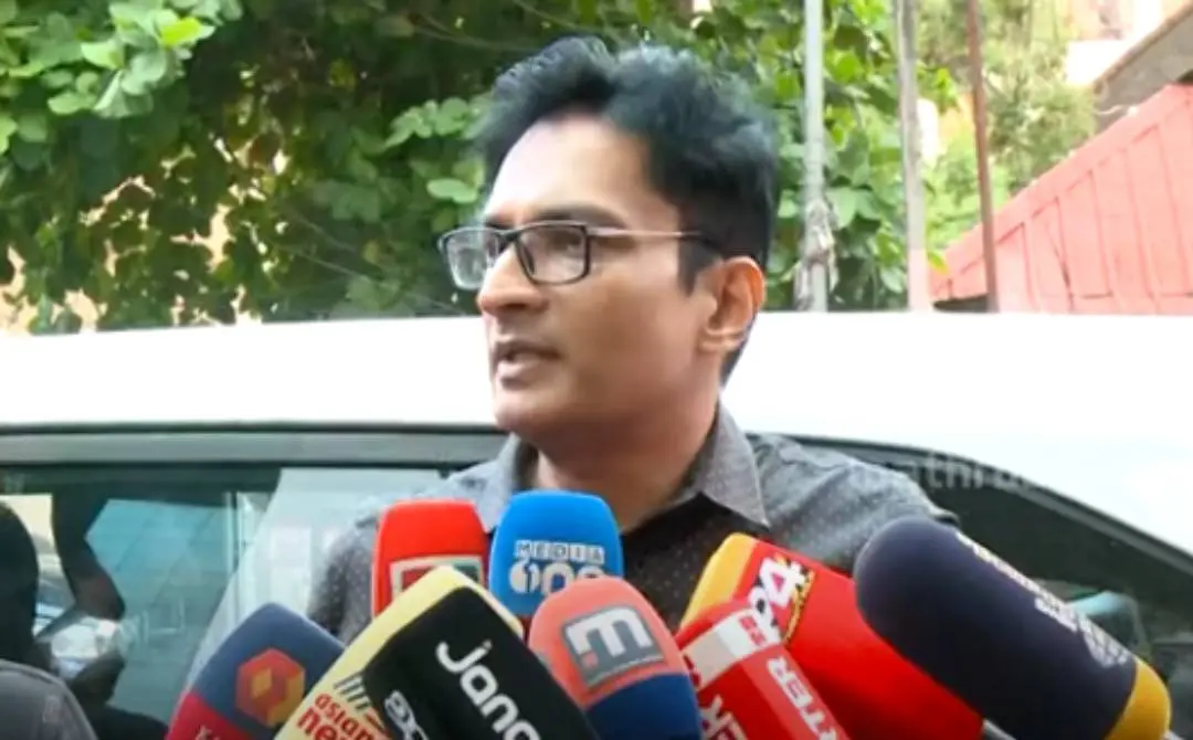 എന്. പ്രശാന്ത് മാധ്യമങ്ങളോട് സംസാരിക്കുന്നു | Screengrab: Mathrubhumi News