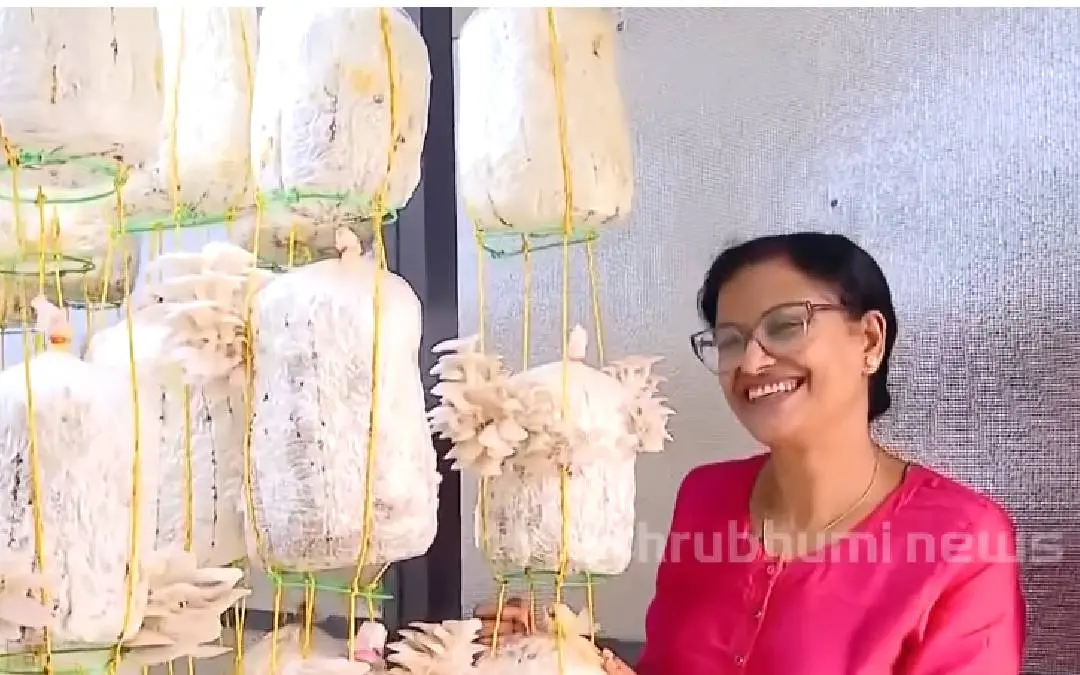 ഷേർളി ടീച്ചർ