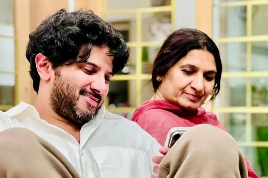 ഉമ്മയ്ക്ക് ചക്കരയുമ്മ; സുൽഫത്തിന് പിറന്നാളാശംസ നേർന്ന് ദുൽഖർ