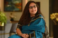 'ഹാഫ് പ്ലേറ്റ്, 50% വില'; അമിതവണ്ണത്തിന് പരിഹാരം, പണവും ലാഭം: ഹോട്ടലുകൾക്ക് നിർദേശവുമായി രാധിക ഗുപ്ത