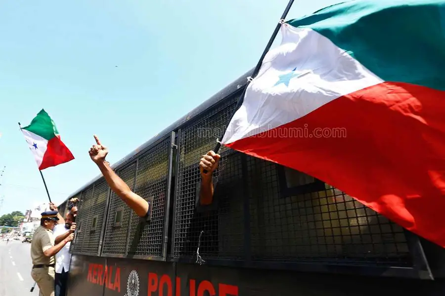 ഹിറ്റ് ലിസ്റ്റ് തയ്യാറാക്കുന്നത് PFI റിപ്പോർട്ടർവിങ്ങെന്ന് NIA; 'ഇല്ലാതാക്കാൻ സർവീസ്-ഹിറ്റ് ടീം'