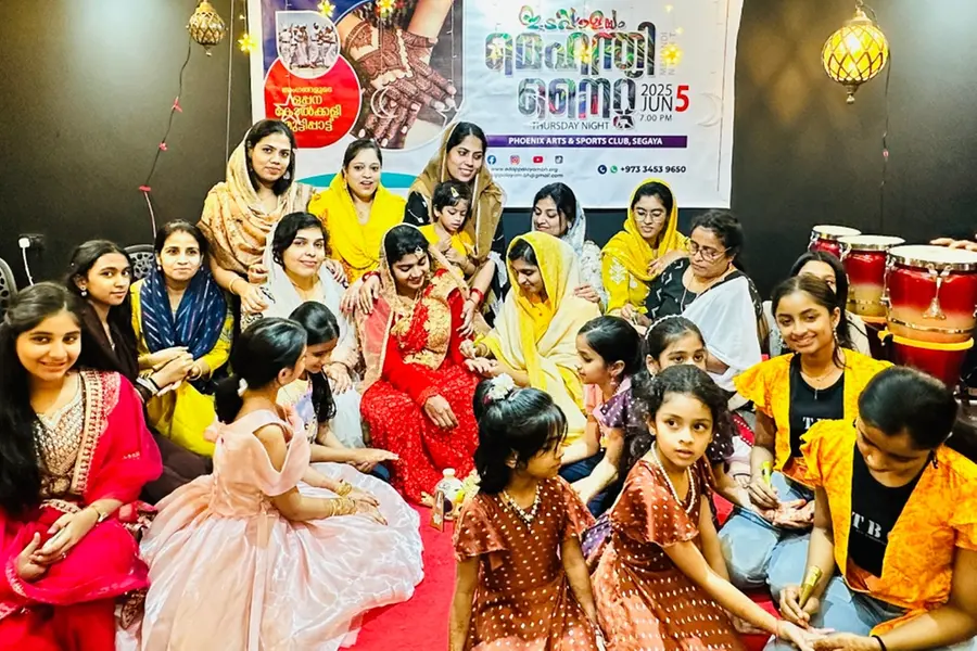 നാട്ടോര്മ്മകള്ക്ക് പൊലിമയേകി ഇടപ്പാളയം മെഹന്തി നൈറ്റ്