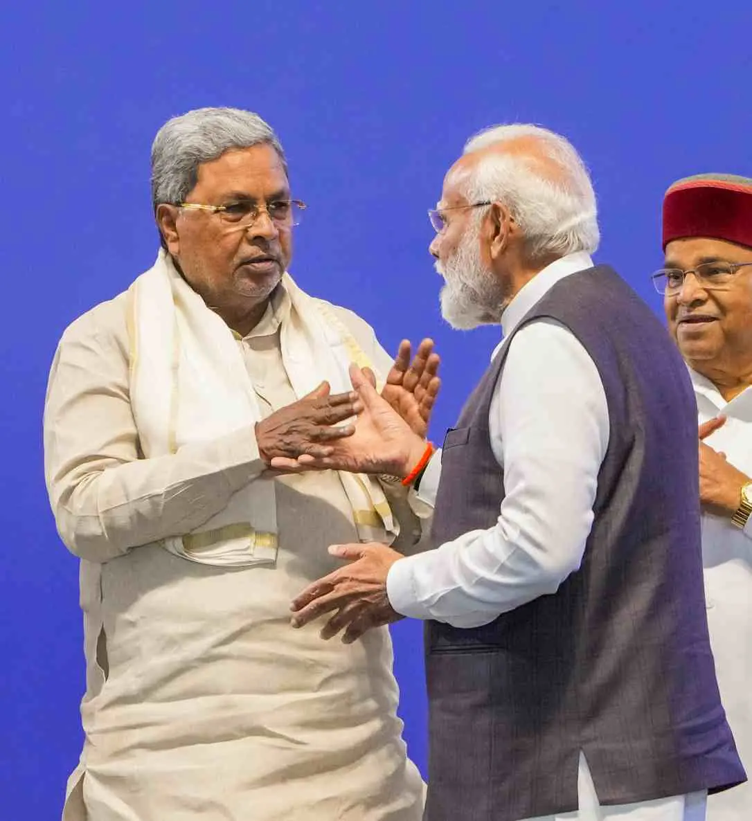 കര്ണാടക മുഖ്യമന്ത്രി സിദ്ധരാമയ്യ, പ്രധാനമന്ത്രി നരേന്ദ്ര മോദി |ഫോട്ടോ:PTI