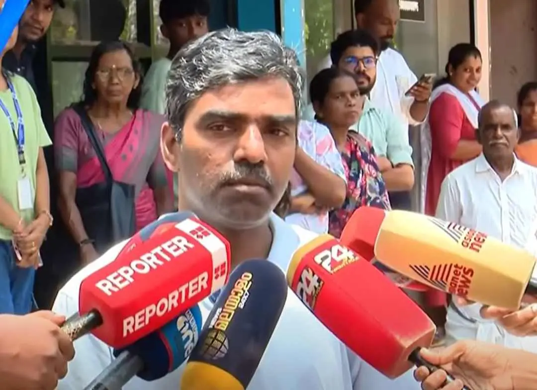 ഷഹബാസിന്റെ പിതാവ് ഇഖ്ബാല്