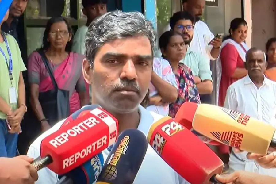 കുറ്റവാളികളെ സംരക്ഷിക്കുന്ന നിലപാടാണ് സര്‍ക്കാര്‍ സ്വീകരിക്കുന്നതെന്ന് ഷഹബാസിന്റെ പിതാവ്