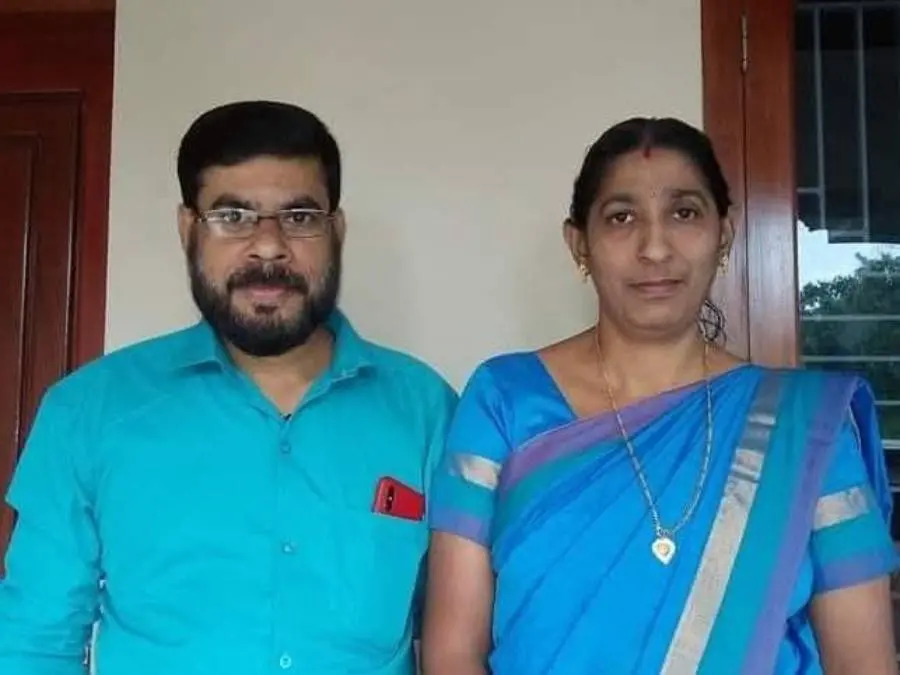 കെ.വി. ബാബു, സജിത