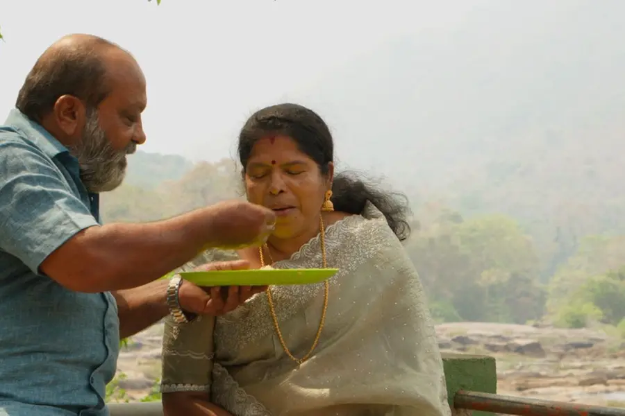 100 ദിവസം,100 ഷോകൾ; സിപിആർ അവബോധന ക്യാമ്പെയ്നുമായി 'ഫോർ യു' ടീം