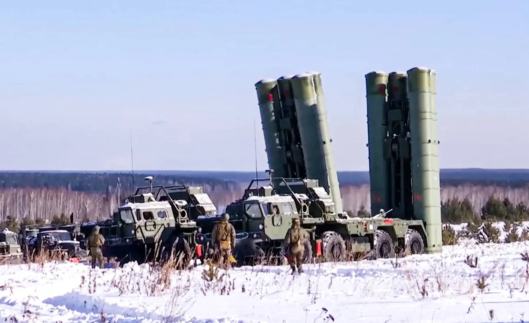 S-400 മിസൈൽ സംവിധാനം റഷ്യയിൽ വിന്യസിച്ചപ്പോൾ (ഫയൽ ചിത്രം) | Photo: Russian Defense Ministry Press Service via AP