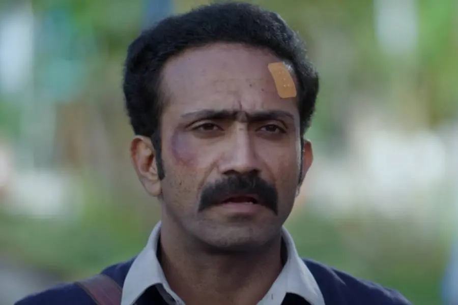 'ഇന്നത്തെ തലമുറ സാറിനെ കണ്ട് പഠിക്കണം'; അടിനാശം വെള്ളപൊക്കത്തിന്റെ ടീസർ ശ്രദ്ധേയമാകുന്നു