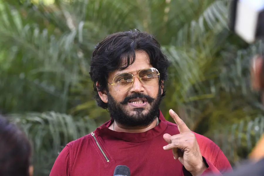 പാകിസ്താൻ പ്രകോപിപ്പിക്കാൻ നോക്കേണ്ട, എങ്ങനെ മറുപടി തരണമെന്ന് ഇന്ത്യൻ സായുധസേനയ്ക്കറിയാം -രവി കിഷൻ