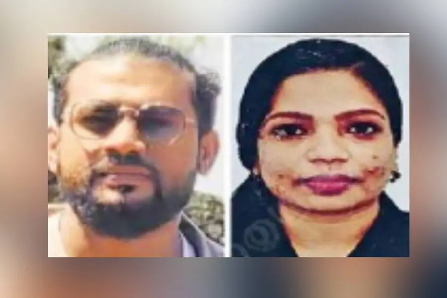 റോഡിൽവീണ ഹെൽമെറ്റ് എടുക്കാൻ പെട്ടെന്ന് നിർത്തി; ലോറി ഇടിച്ചുകയറി ബൈക്ക് യാത്രികർക്ക് ദാരുണാന്ത്യം
