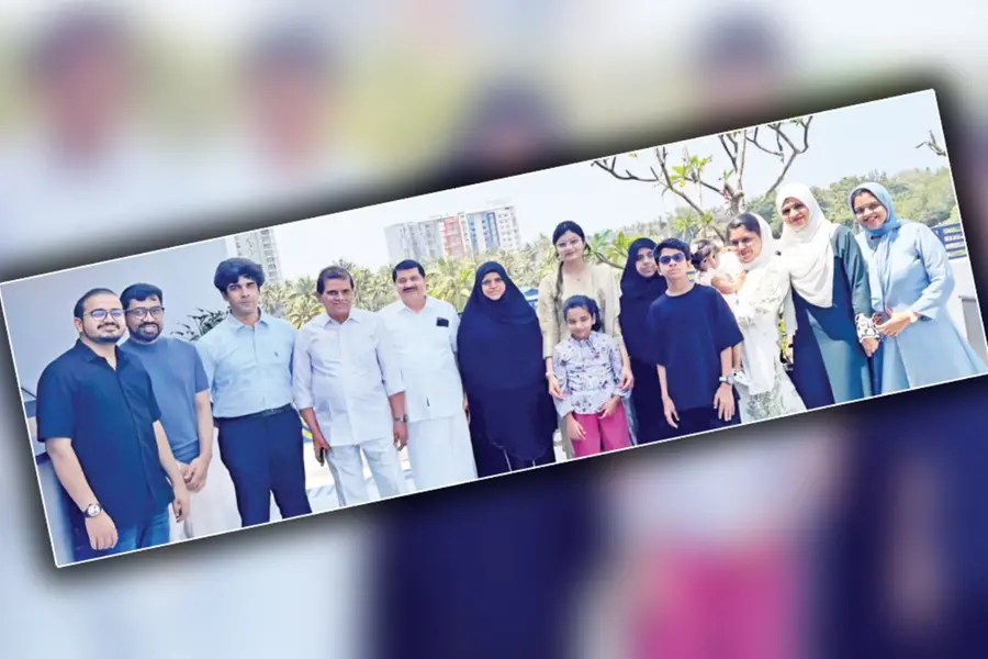 വീട്ടിലുള്ളവരും വിവാഹം കഴിച്ചെത്തിയവരും പേരക്കുട്ടികളും ഡോക്ടർമാർ; കാഞ്ഞങ്ങാട്ടെ 'മെഡിക്കല് ഫാമിലി'