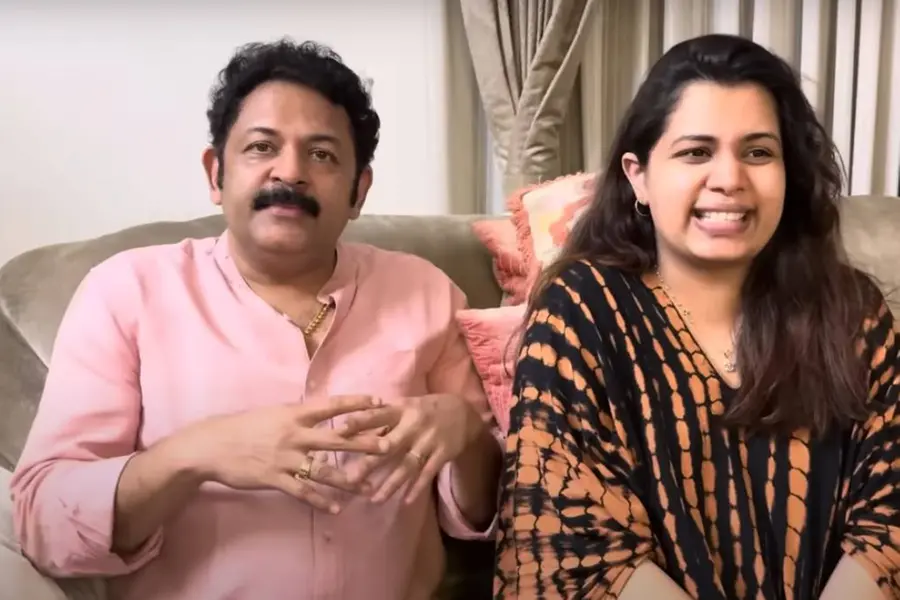 'അപ്പൂപ്പനായല്ലേ, സോഷ്യല്മീഡിയയിലൊക്കെ വന്നുകേട്ടോ'; ഫോണ്കോള് പ്രവാഹമെന്ന് കൃഷ്ണകുമാര്