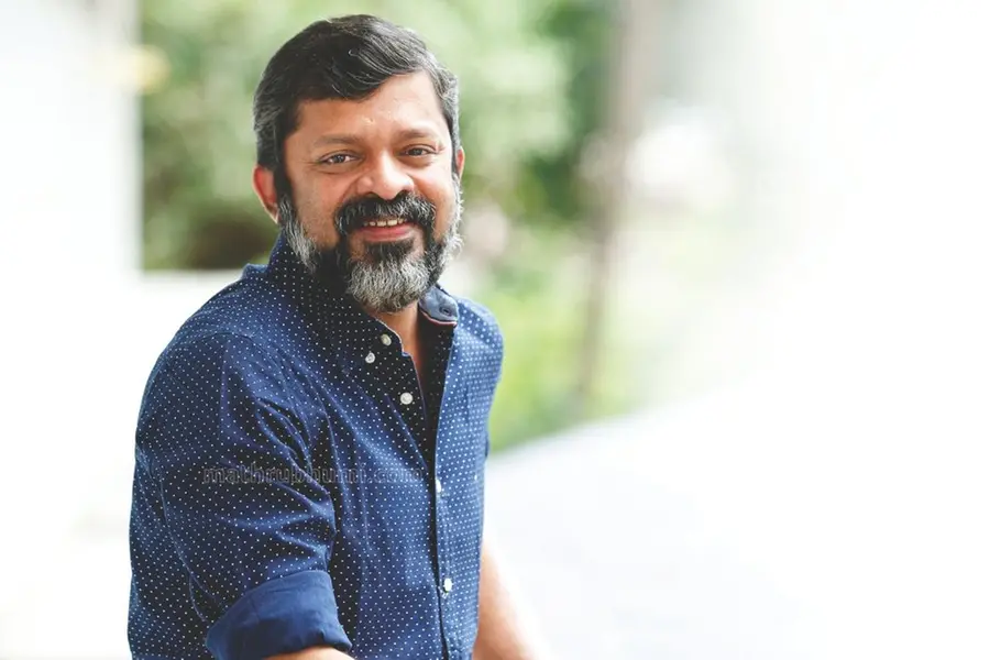 സച്ചി അന്ന് പറഞ്ഞു: ഇനി ഞാന് രണ്ടു കൈകൊണ്ടും എഴുതാന് പോകുന്നു