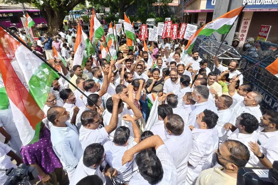 ബിന്ദുവിന്റെ മരണം: ആരോഗ്യമന്ത്രിക്കെതിരേ സംസ്ഥാനവ്യാപക പ്രതിഷേധം; രാജിയാവശ്യപ്പെട്ട് മാർച്ച്