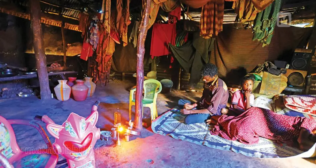 മരിച്ച ആദിവാസി ബാലന് കെവിന്റെ കുടുബം താമസിക്കുന്ന ഒറ്റമുറി ഷെഡ്