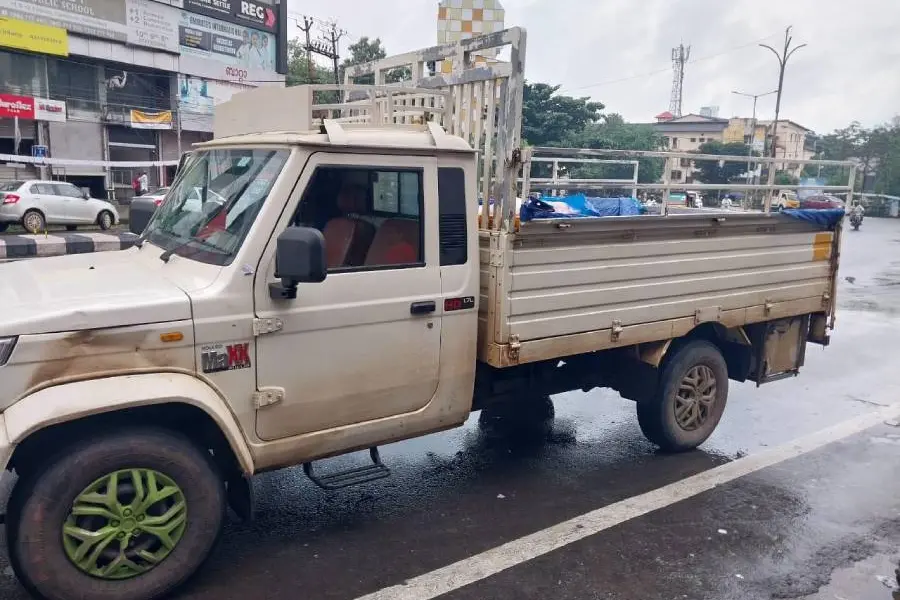 കോഴിക്കോട് നഗരത്തില് പഴകിയ കോഴിയിറച്ചി പിടികൂടി; കണ്ടെടുത്തത് 100 കിലോയോളം