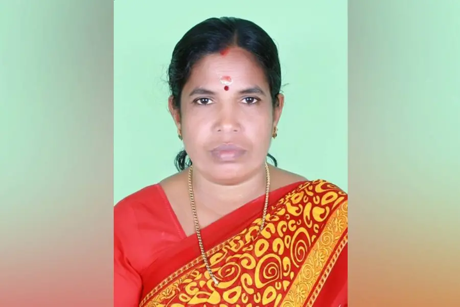 വീട്ടമ്മയെ വീണു കിടക്കുന്ന നിലയിൽ കണ്ടെത്തി, ആശുപത്രിയിൽ എത്തിച്ചെങ്കിലും രക്ഷിക്കാനായില്ല