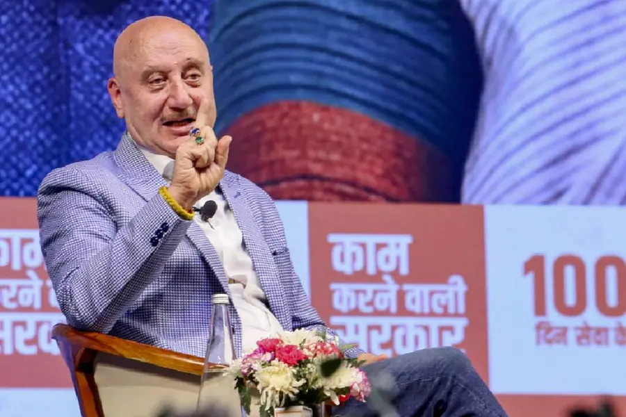 'ഞാനും കുടുംബവും ഭീകരവാദത്തിന്റെ ഇര'; കശ്മീരി പണ്ഡിറ്റുകളെ ഓർമ്മിച്ച് അനുപം ഖേർ