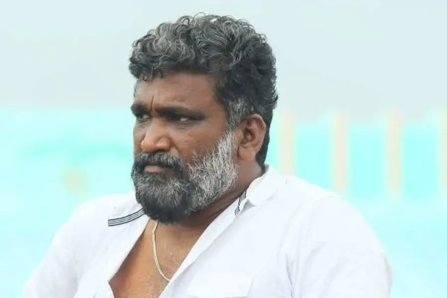 നിര്മാതാവിനോട് കഥപറഞ്ഞ് മടങ്ങവേ ഹൃദയാഘാതം; തമിഴ് സംവിധായകന് വിക്രം സുകുമാരന് അന്തരിച്ചു