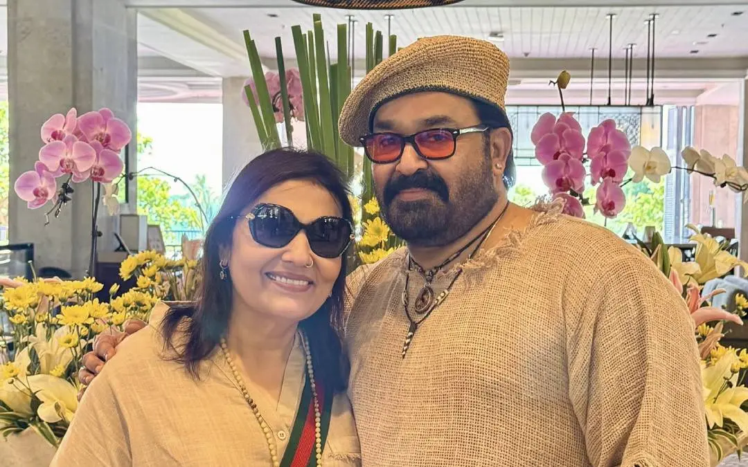 മോഹന്ലാലും സുചിത്രയും | Photo: Facebook/ Mohanlal