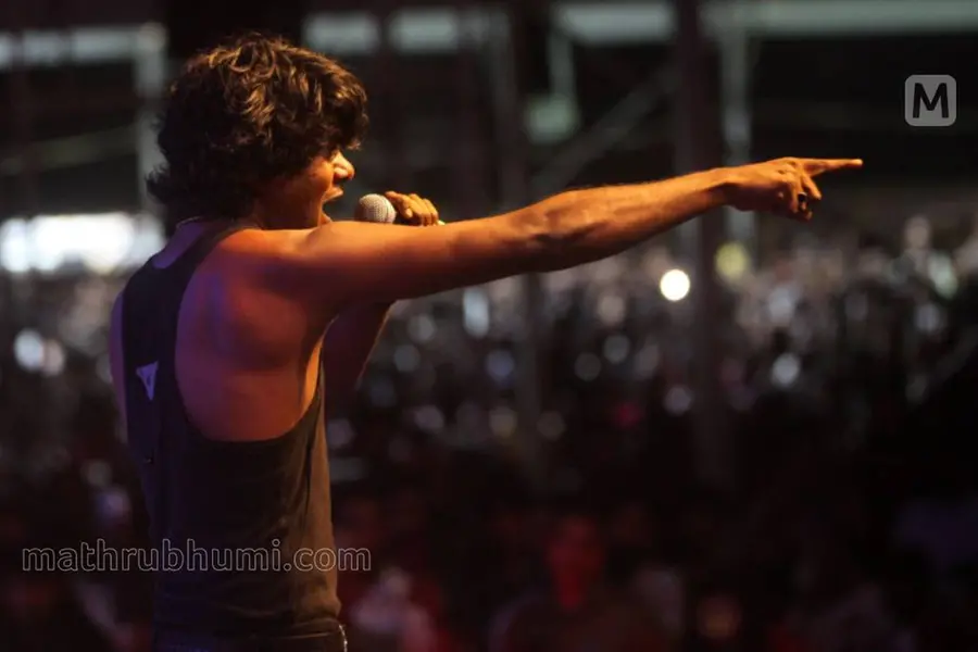വേടൻ തുറന്നത് കിളിവാതിൽ, ഗുജറാത്തിനെ കണ്ടുപഠിക്കണം;കള്ളുമാത്രമല്ല മ്യൂസിക് ഷോ വിറ്റും കാശുണ്ടാക്കാം