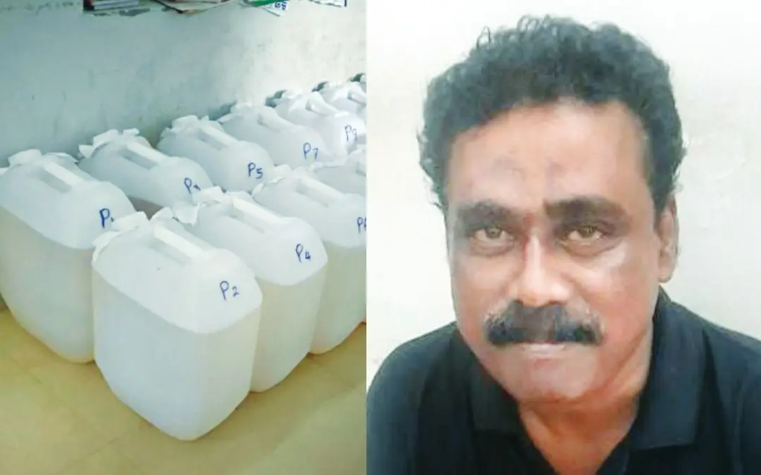 പിടികൂടിയ സ്പിരിറ്റ് കന്നാസുകളിലേക്ക് മാറ്റിയപ്പോൾ, അറസ്റ്റിലായവി. ഷൈജു