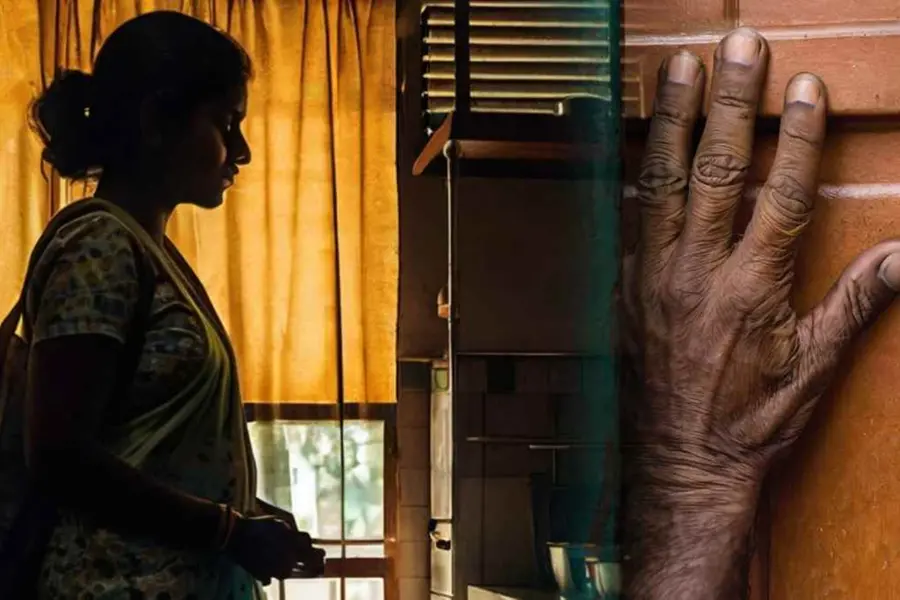 'വിട്ടേ, എനിക്ക് പേടിയാ' എന്ന അവളുടെ പറച്ചിൽ കേട്ടാണ് ഞാന് വാതില് ബലം പ്രയോഗിച്ചു തള്ളിത്തുറന്നത്'