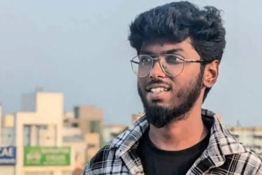 തമിഴ്നാട്ടിലെ ദുരഭിമാനക്കൊല: പോലീസ് ദമ്പതിമാർക്ക് സസ്പെൻഷൻ; മൃതദേഹം ഏറ്റുവാങ്ങാതെ കുടുംബം