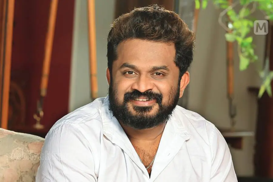 തരുൺ മൂർത്തിക്ക് രാഷ്ട്രപതി ഭവനിലേക്ക് ക്ഷണം, ബഹുമതിയായി കാണുന്നുവെന്ന് പ്രതികരണം