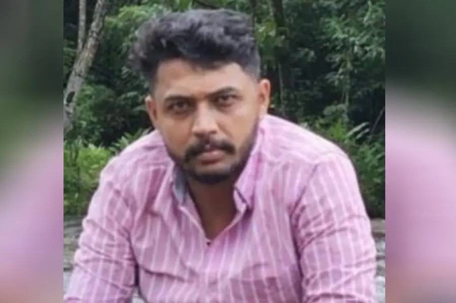 'പെൺസുഹൃത്ത് വീട്ടിൽ വിളിച്ചുവരുത്തി വിഷം നൽകി'; കോതമംഗലത്തെ യുവാവിന്റെ മരണത്തിൽ യുവതി കസ്റ്റഡിയിൽ