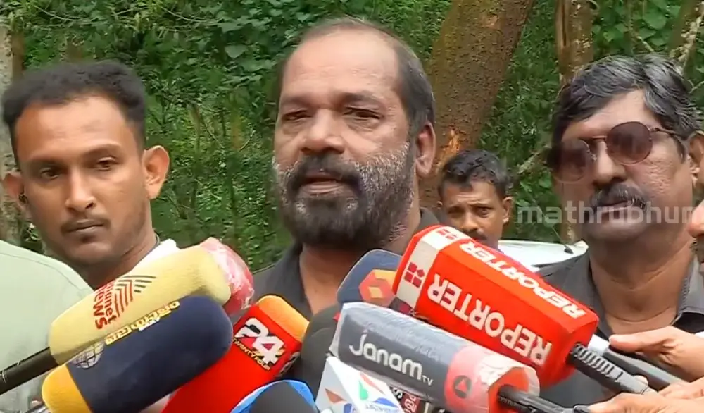 ഹരീശ്രീ മാർട്ടിൻ | Photo: Screengrab from Mathrubhumi News