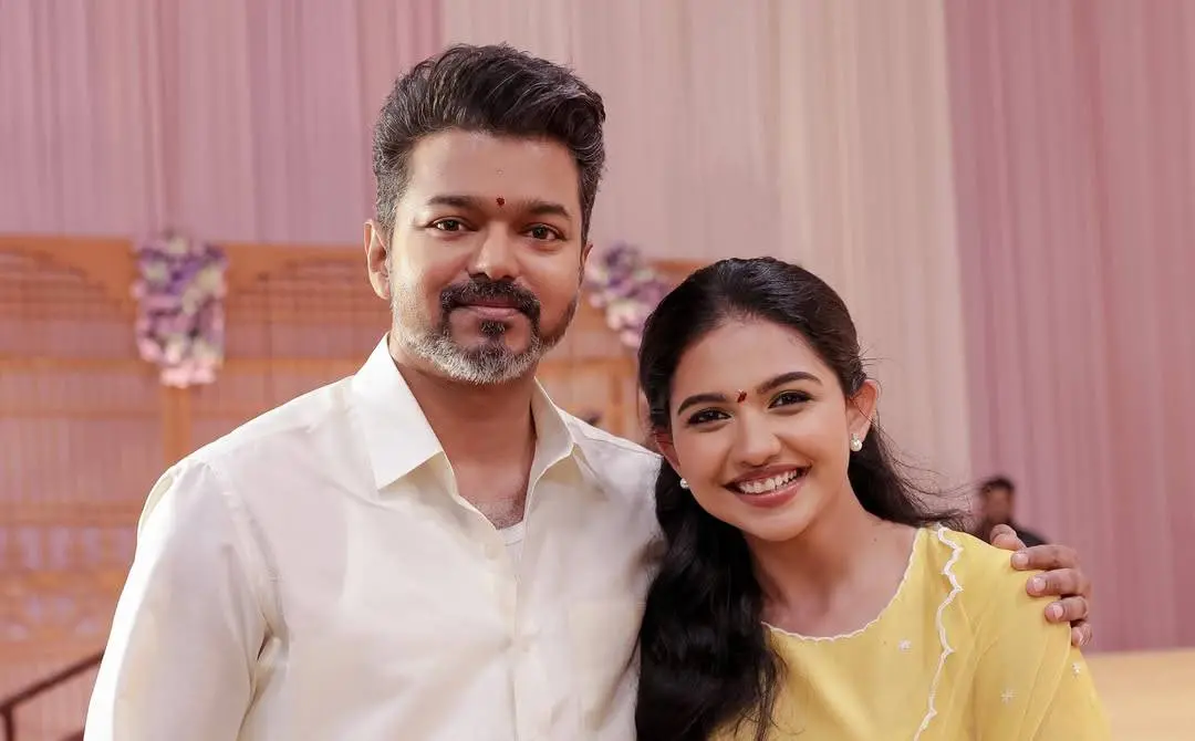 മമിത ബൈജു വിജയ്ക്കൊപ്പം | ഫോട്ടോ: Instagram