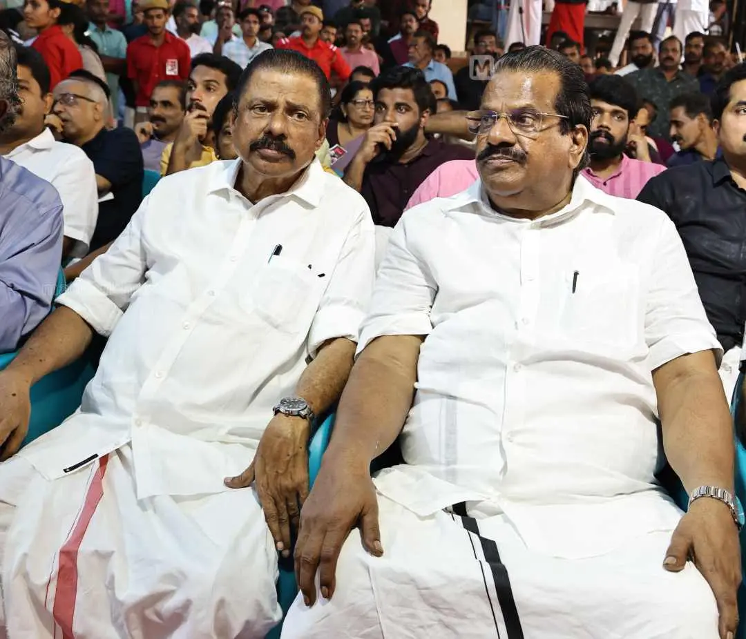 എം.വി.ഗോവിന്ദനും ഇ.പി.ജയരാജനും |ഫോട്ടോ:മാതൃഭൂമി