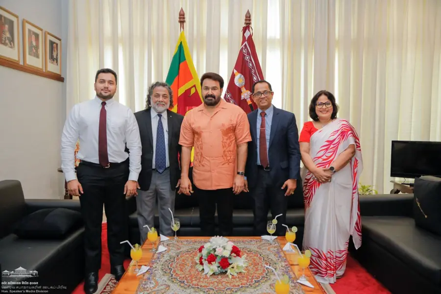 മോഹൻലാലിനെ ആദരിച്ച് ശ്രീലങ്കൻ പാർലമെന്റ്, ഏറെ അഭിമാനമുണ്ടെന്ന് താരം; ചിത്രങ്ങൾ വൈറൽ