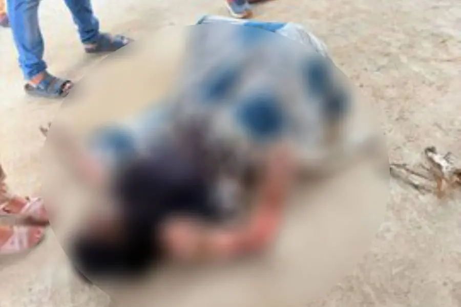 ലൈംഗികമായി വഴങ്ങാത്തതിന് അധ്യാപകന്റെ ഭീഷണി; ഒഡിഷയിൽ വിദ്യാർഥിനി പെട്രോളൊഴിച്ച് സ്വയം തീകൊളുത്തി