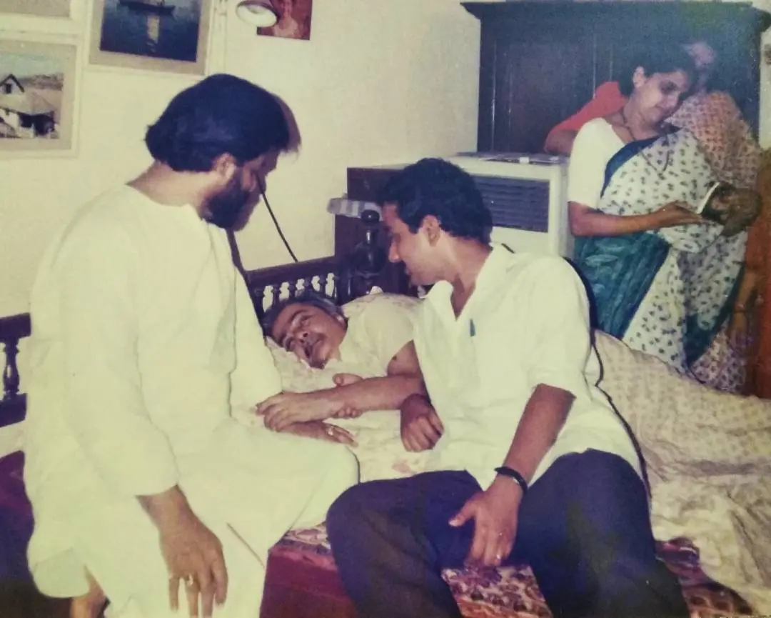 യേശുദാസ്, രവി മേനോന്‍ എന്നിവര്‍ മുല്ലശ്ശേരി രാജുവിനൊപ്പം