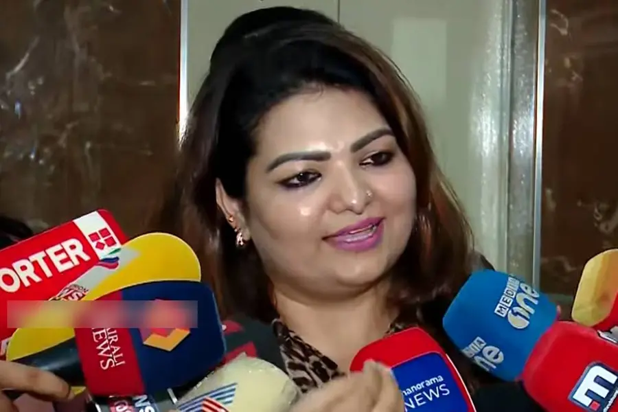 'വിജയ് ബാബു മാനസികരോഗി, മറുപടി അർഹിക്കുന്നില്ല'; തുറന്നടിച്ച് വീണ്ടും സാന്ദ്രാ തോമസ്