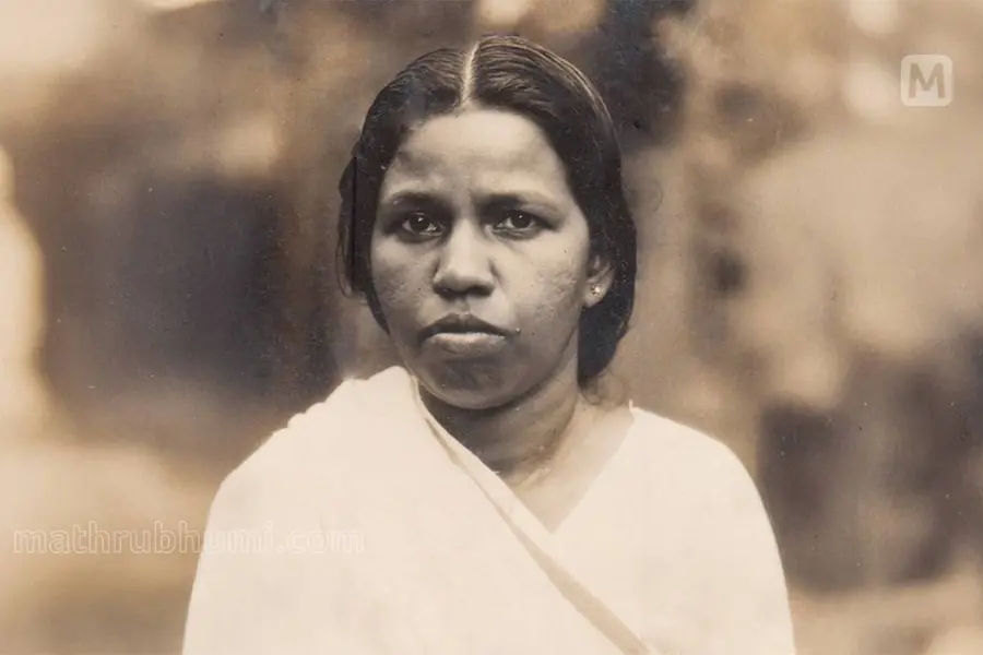 പുലയ ടീച്ചറെന്ന് വിളിച്ചിട്ടും തളര്ന്നില്ല; മുളവുകാട് മുതല് ഭരണഘടന വരെയെത്തിയ ദാക്ഷായണി